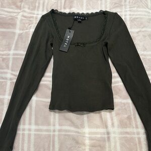 Motel Rocks Women's Dark Olive Long Sleeve Top
